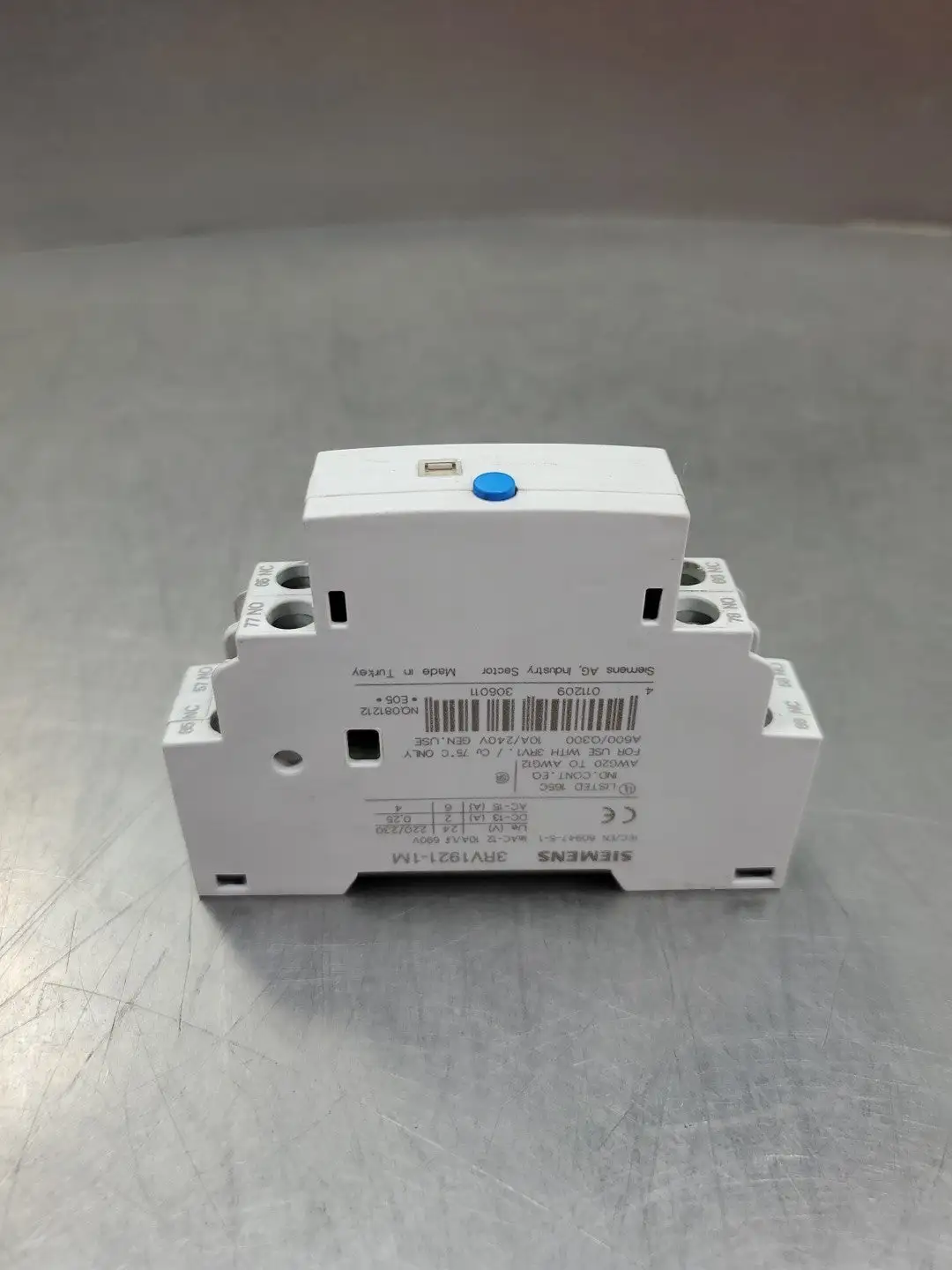 Allen Bradley 3RV1921-1M Auxiliary Contact Block, Side Mounted. 4C-44