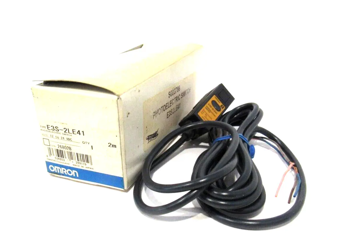 NEW OMRON E3S-2LE41 PHOTOELECTRIC SWITCH E3S2LE41