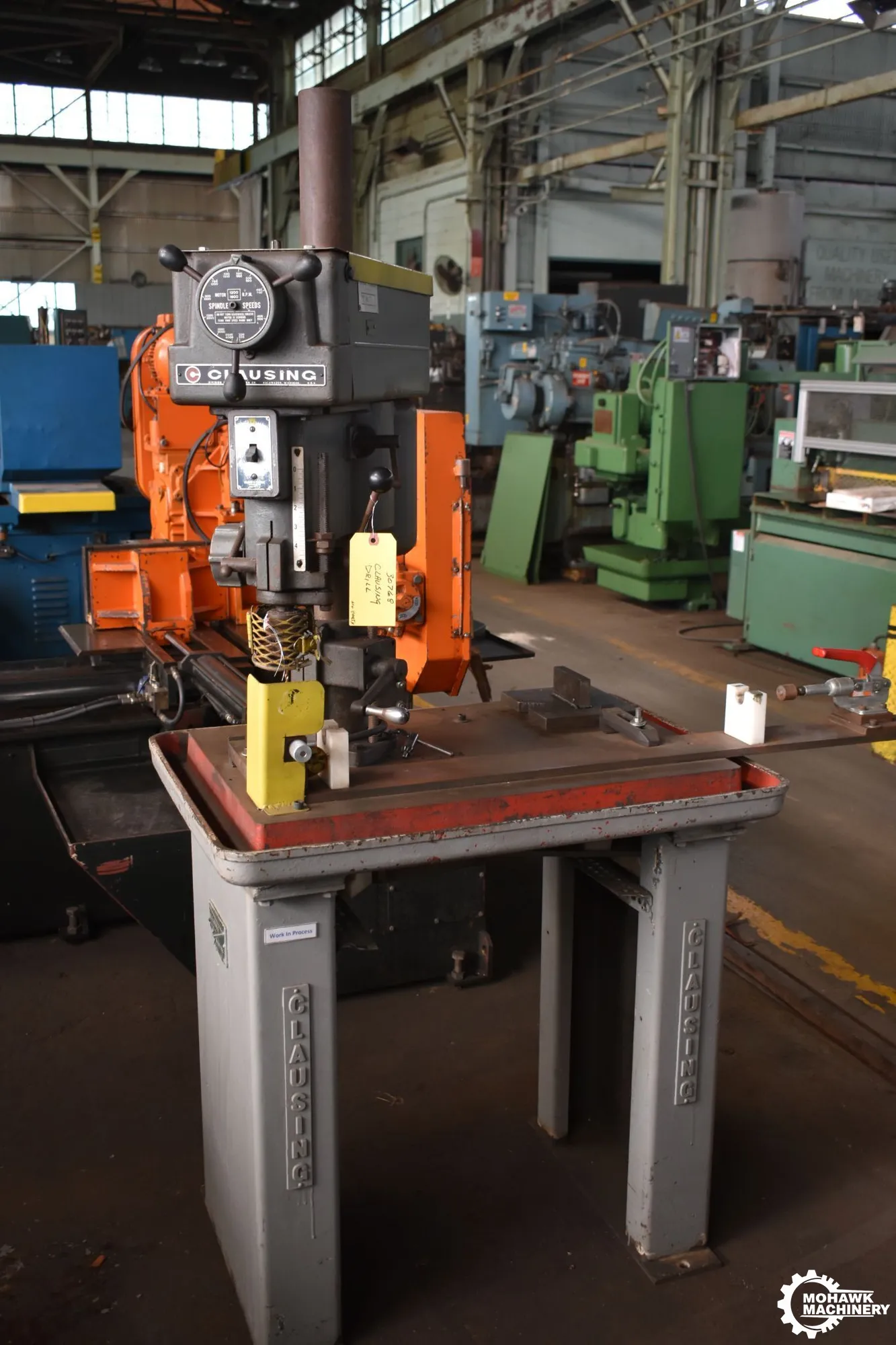15" CLAUSING "1684" SINGLE SPINDLE BENCH-TYPE DRILL PRESS