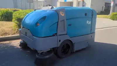 USED TENNANT TENNANT S30