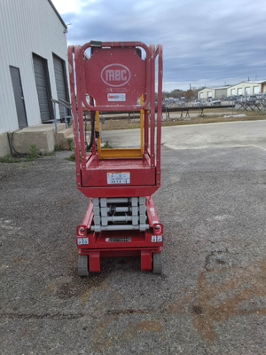 USED 2023 MEC 1330SE