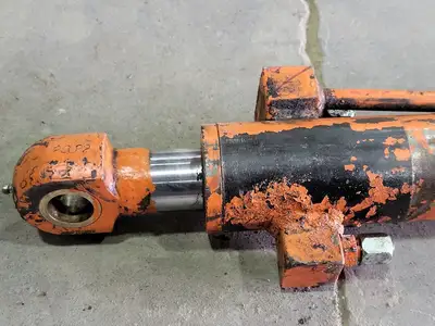 USED SANDVIK 20022