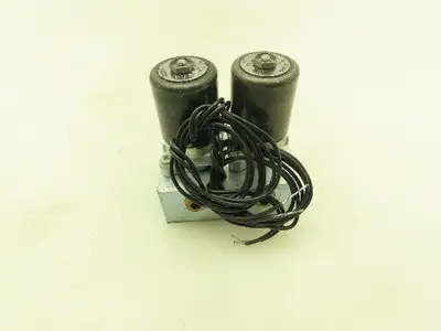 Honeywell Skinner MBD009 Solenoid Valve 4-Way Assembly NO 120VAC 150 PSI MBD005