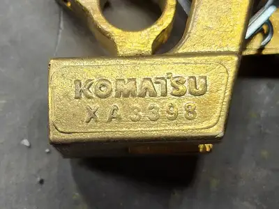 NEW KOMATSU XA3398