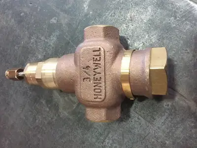 NEW HONEYWELL V5011N 2055