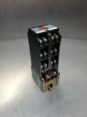 USED Allen-Bradley 700-P1200A1