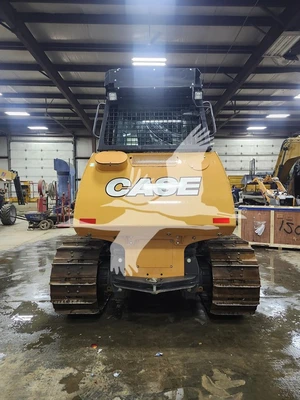 USED 2023 CASE 850M WT