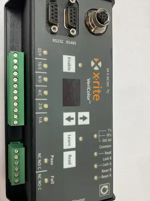 USED X-RITE VERICOLOR PROGRAMMABLE HUB UNIT, 2-DIGIT DIGITAL DISPLAY