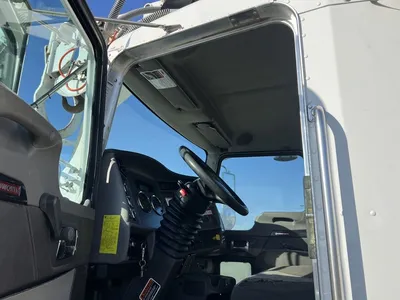 Used 2011 KENWORTH T370 ALTEC DC47 Truck-Mounted Cranes Minnesota US | Carco Truck & Equipment #1514304