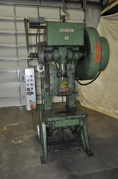 Used SOUTH BEND JOHNSON 60 FW-AC O.B.I. Presses Ohio US | D & D Industries #437767