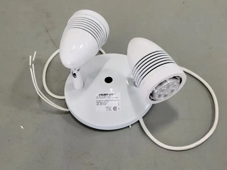 Used READY-LITE RL150D-LD10 Lighting British Columbia CA | Lenmark #254757
