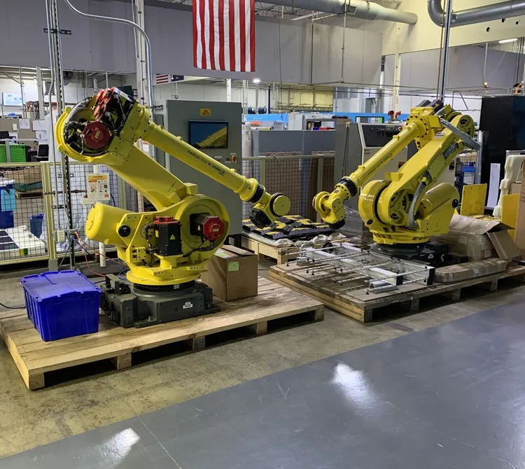 Used 2004 FANUC R-2000iA/125L Robot Parts California US | Machinery Resources International #301763