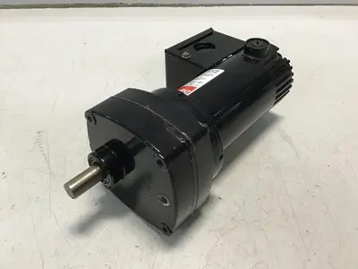 USED DAYTON 6Z913B