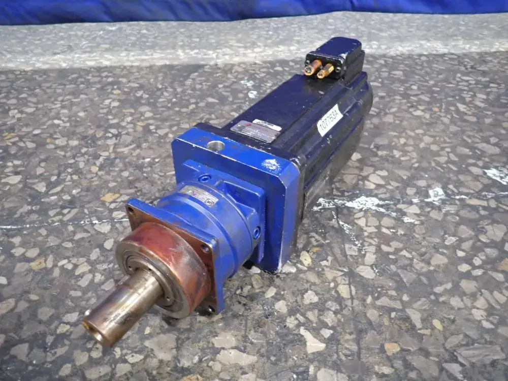 USED 2002 REXROTH MKD090B047GP1KN