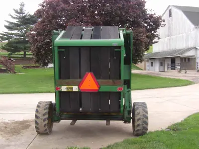 Used JOHN DEERE 335 Square Balers Ohio US | Trustworthy Equipment #1403525
