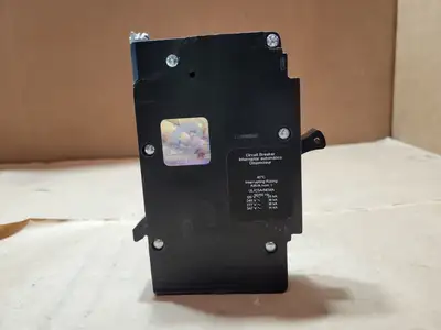 Used SQUARE D EDB16015 Switchgears British Columbia CA | Lenmark #1438495