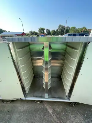 Used Falcon Restaurant Supply used Stainless Steel Mobile 3 Door Banquet Cart - SS119 Restaurant Equipment (Miscellaneous) Illinois US | Falcon Restaurant Supply #1376028