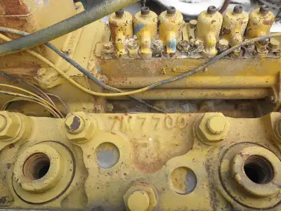 USED CATERPILLAR D-353T