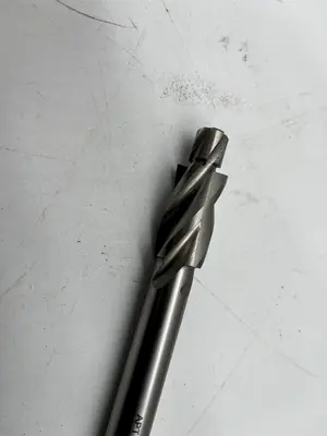 USED APT T183662