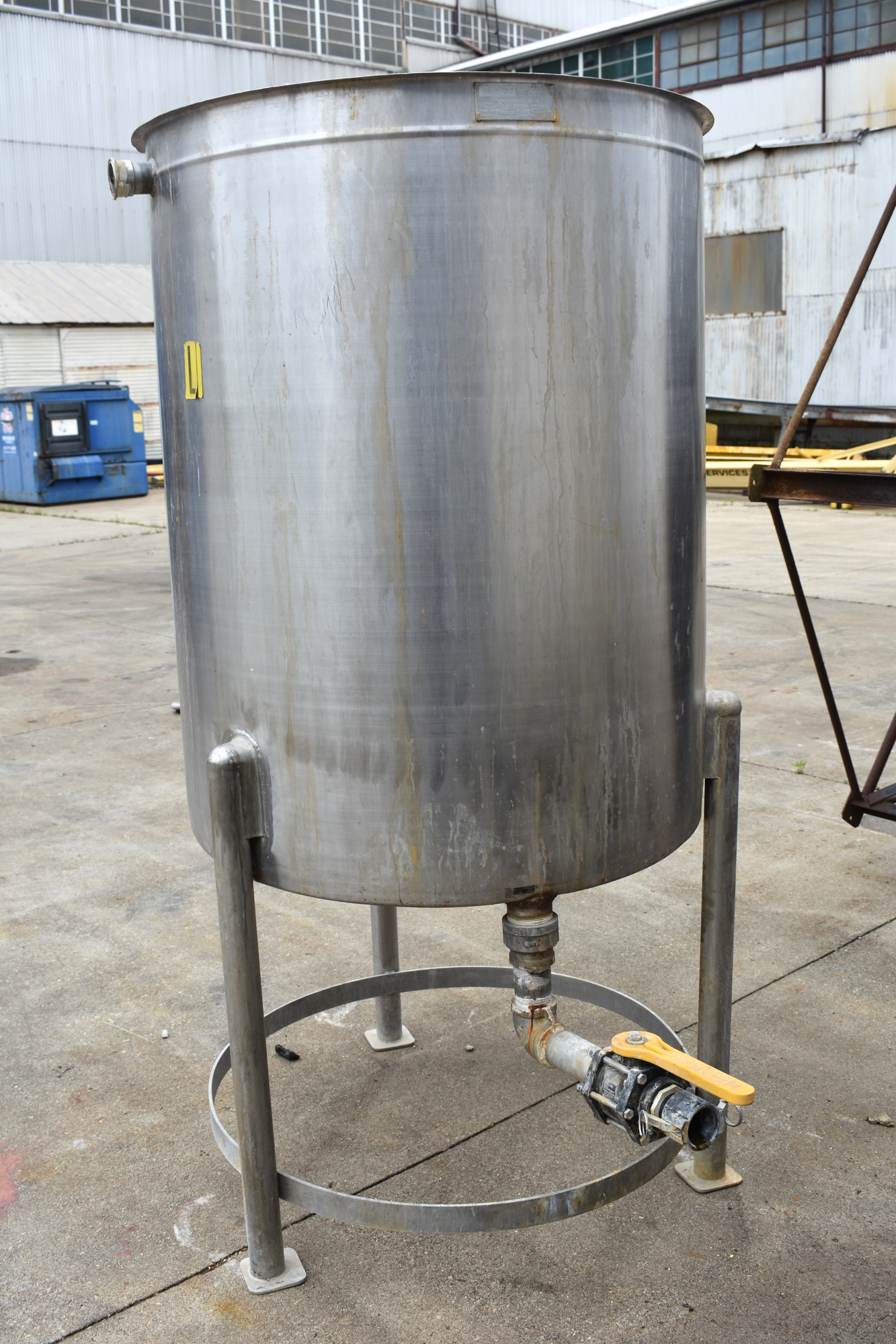 214 GALLON (APPROX) VERTICAL STAINLESS STEEL STORAGE TANK w/FABRICATED STAND - 37” TANK DIAMETER - 46” TANK HEIGHT