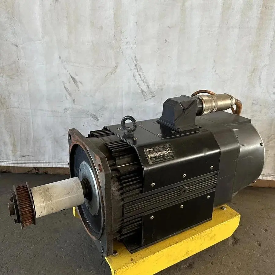 Rexroth R911309450 Used Servo 3ph Induction Motor MAD130B-0100-SA-S0-BQ0-35-V1