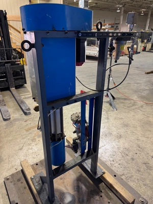 SEALANT EQUIPMENT & ENGINEERING Dispensing Pump Sealant Pump | K.B. Industries LLC (8)