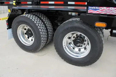New | in-Stock 2027 PETERBILT 548 Rolloff Trucks Texas US | Roll Off Truck World #1492000