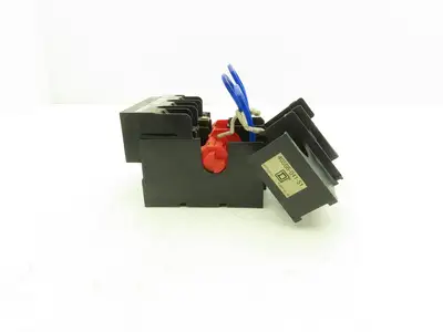 Square D 9422ATCF331 Disconnect Switch 30/60 Amp 600V Fuse Holder Only-No Handle