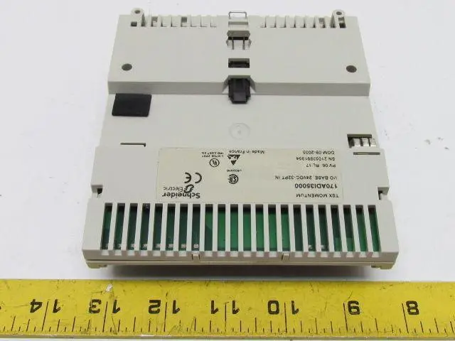 Schneider 170AD135000 TSX Momentum Base I/O Base 24VDC-32PT Out