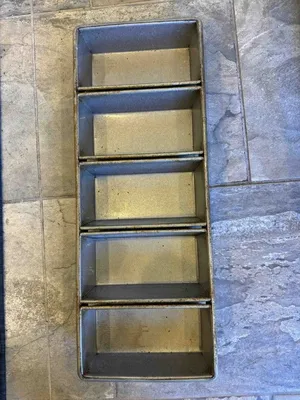 CHICAGO METALLIC CORP. 45655 Loaf Pans | Envoy Equipment LLC (1)