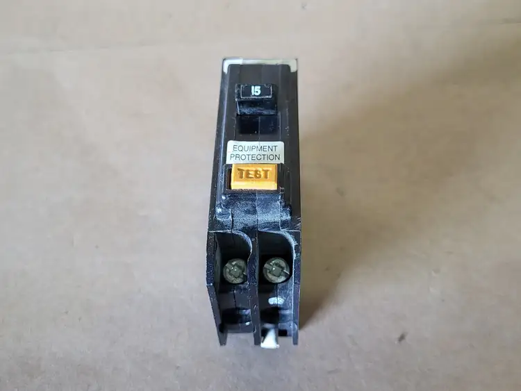 Used EATON CUTLER-HAMMER GFEP115 Switchgears British Columbia CA | Lenmark #238913