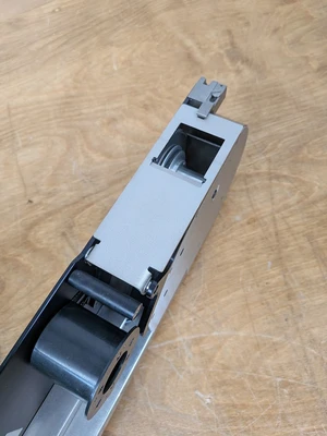 Used Universal Instruments 50374040 PCB Component Feeders Michigan US | 4Tech USA #1540378