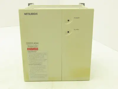 Mitsubishi FR-A044-0.75K-UL Inverter FREQROLA044 VFD AC Drive 3HP 380-460VAC 3PH