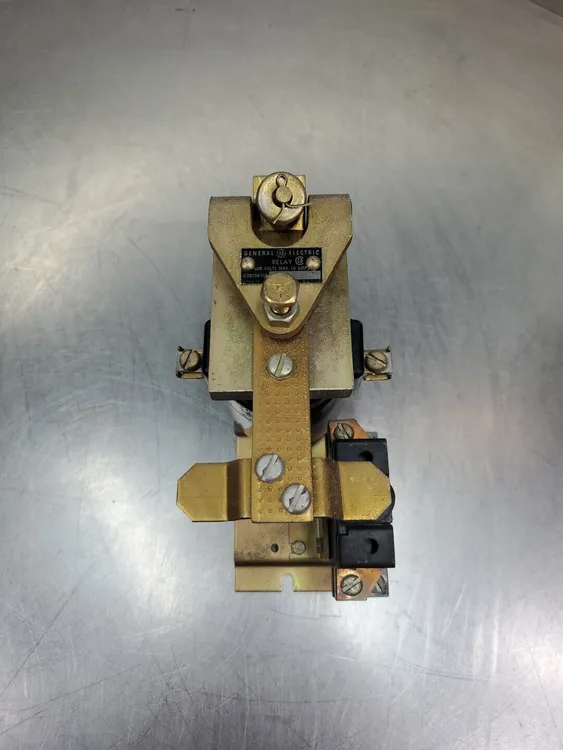 Used General Electric IC2820A100BB Relays & Switches | Palmetto Automation #1149879