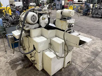 10" X 24" CINCINNATI MODEL 10X24 UNIVERSAL CYLINDRICAL GRINDER: YOBRO #24256