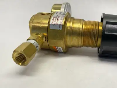 4051001-84-000 | Controls Corp  405 Series Gas Regulator 3000 PSIG Max - Used
