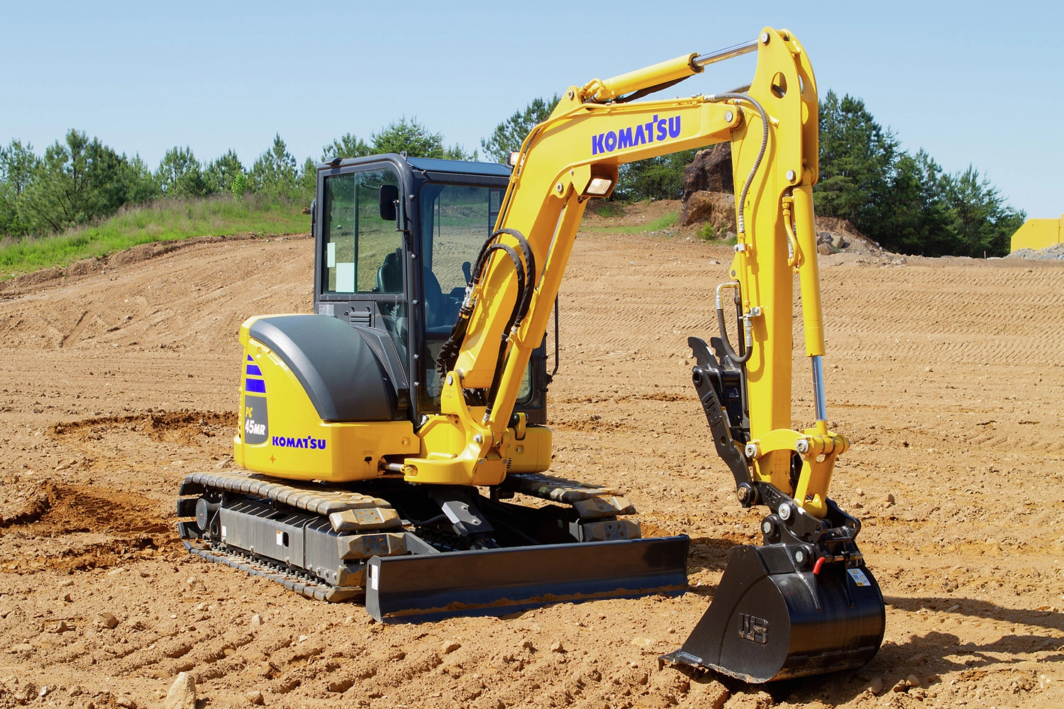 USED 2022 Komatsu PC45MR-5