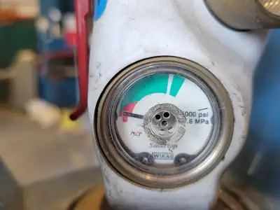 Used AIR LIQUIDE _UNKNOWN_ Parts (Hydraulics and Pneumatics) British Columbia CA | Lenmark #1440681