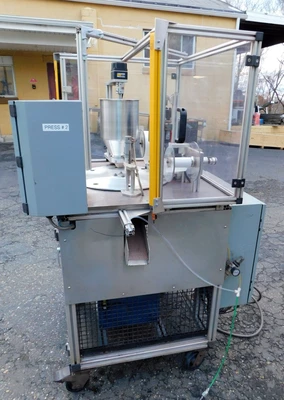 USED CAVALLA POWDER PRESS SERIES 3000