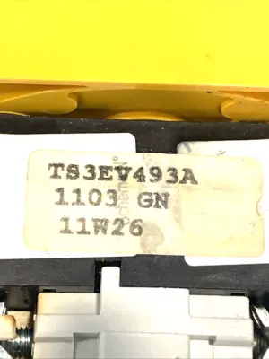 Used Baco Disconnect Switch Red On/Off 20A 600V PR 21 Relays & Switches Michigan US | Maverick Industrial Sales #1398456