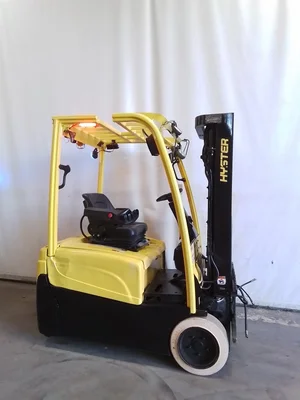 USED 2018 HYSTER J40XNT