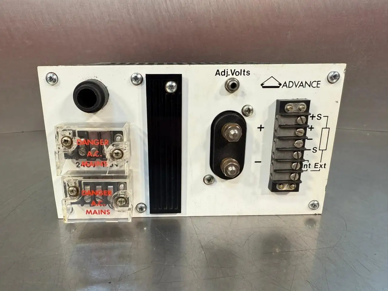 Advance MG24-10C (Output 10Amp) Power Supply (8.4.7)