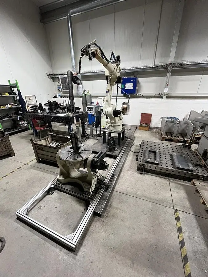 Used 2019 OTC FD-V8L/FD11 Robotic Welding Cells CZ | Amaron s.r.o. #1068047