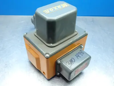 NEW MAXON 200SMA11AA11BB22A0