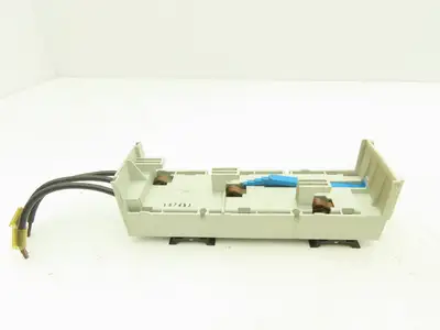 Siemens 8US1 261-6NA00 Buss Bar Adapter 600V No. 8 Wire Lot of 4