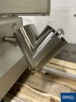 USED Patterson-Kelley 4 Quart Patterson Kelley Twin Shell Blender, S/S