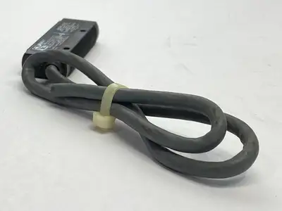 42SRP-6003 | Allen Bradley  Photoelectric Photoswitch 10-30VDC CUT CORD - Used