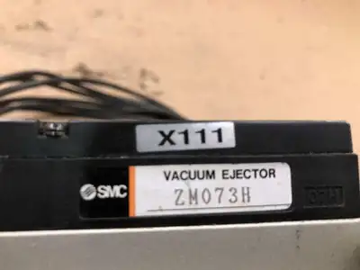 SMC ZM073H Series Vacuum Ejector 6-Valve Manifold ; 24VDC Coils