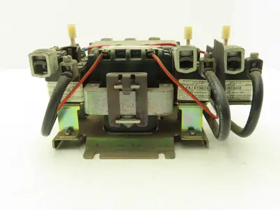 Furnas 14JB32AF NEMA Size 4 Motor Starter 100A 575VAC 25Hp 230/460V Coil