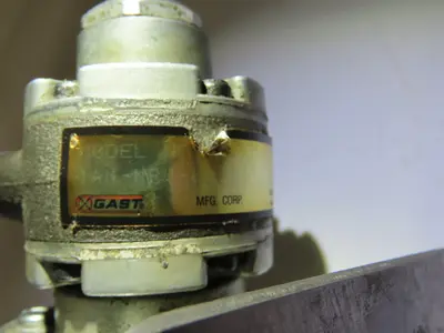 Gast 1AM-NRV-60-GR11 Pneumatic Air Gear Motor 15:1 Reducer .34Hp 350 RPM 100 PSI